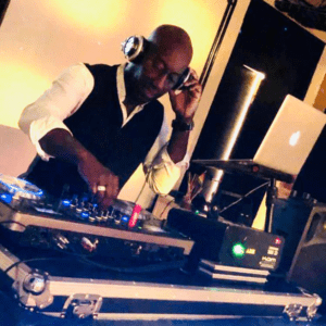 Hire Rent Active Speakers for Powerful Event Sound
